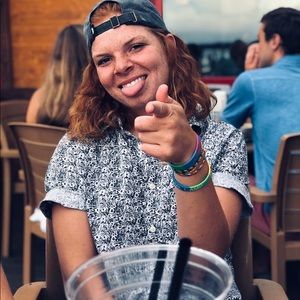 Meet your Posher, Anna